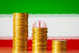 عکس سکه طلا با بک گراند پرچم ایران