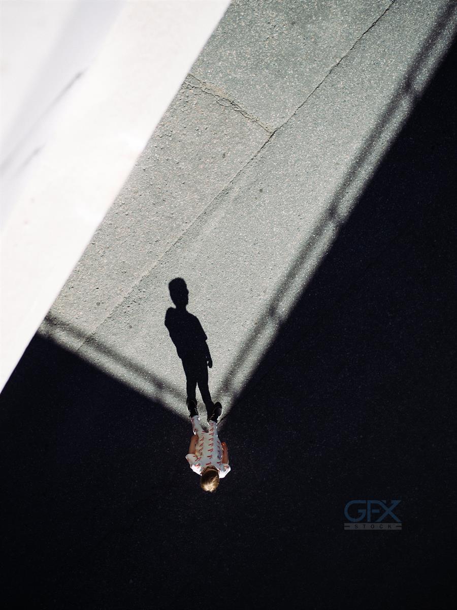 بازی سایه Shadowplay کودک شهری